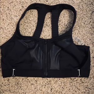 Fashion Nova sports bra.